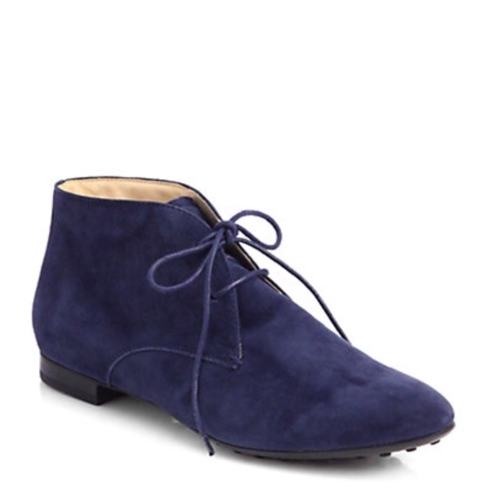 ✋🏼NO LOW BALLS🤚🏼Tod’s suede lace up ankle boot